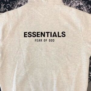 Fear of God ESSENTIALS Light Gray